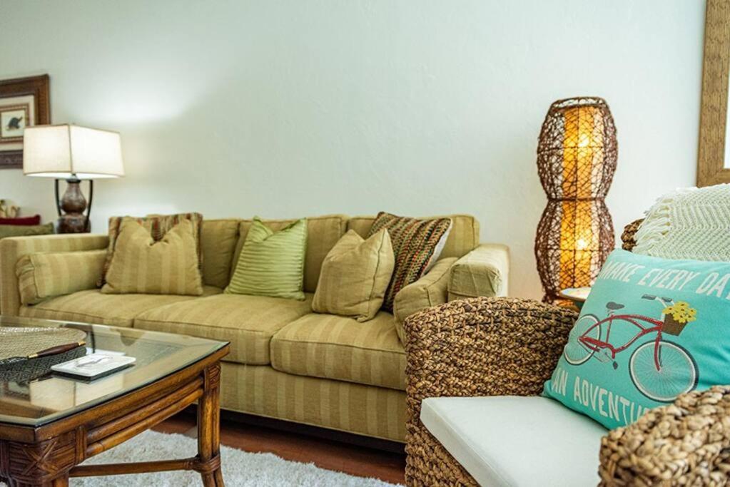 You Can'T Get Closer To The Beach Than This Beachy 3 Bedroom Condo Сиеста Кий Екстериор снимка